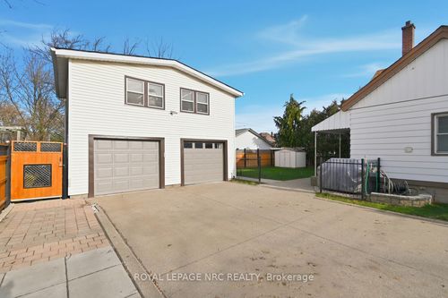 85 Pine St S, Thorold, ON, L2V3L8 | Card Image