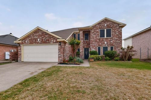 7200 Lake Whitney Drive, Arlington, TX, 76002 | Card Image