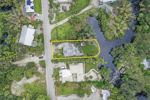 10680 Goodwin St, BONITA SPRINGS, FL, 34135-5487 | Card Image