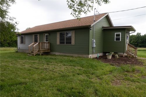 2681 Mallory Rd, Cochranton, PA, 16314-3511 | Card Image