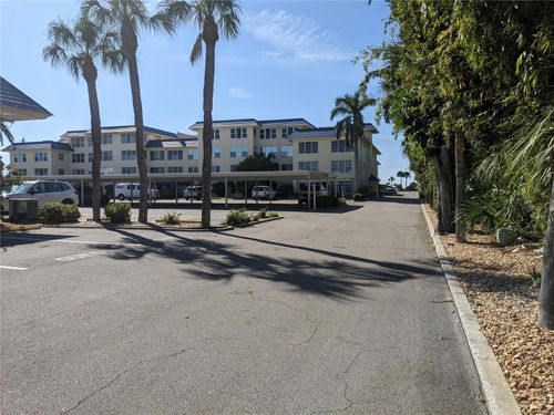 c208-3806 Gulf Of Mexico Dr, LONGBOAT KEY, FL, 34228-2738 | Card Image