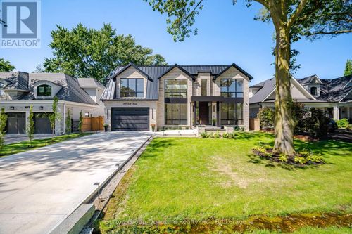 1071 Scott Ave, Oakville, ON, L6L2M2 | Card Image
