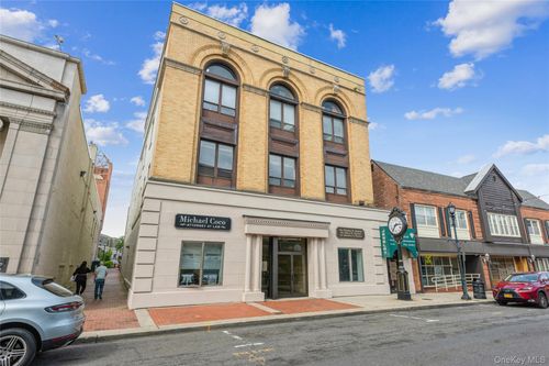 302a-15 Glen Street, Glen Cove, NY, 11542 | Card Image