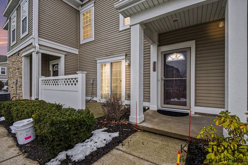 3508 River Run St Sw, Wyoming, MI, 49418-8818 | Card Image