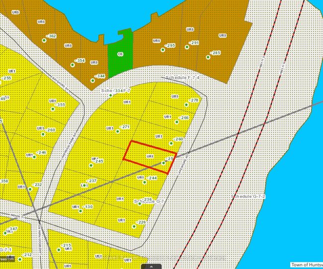254 Lakeshore Rd, House other with 3 bedrooms, 2 bathrooms and 4 parking in Huntsville ON | Image 46