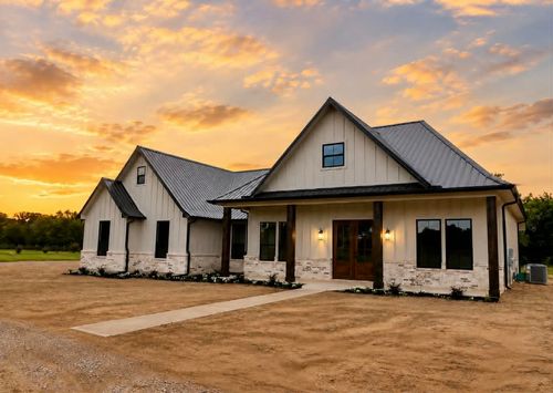 706 County Road 2505, Bonham, TX, 75418-6927 | Card Image