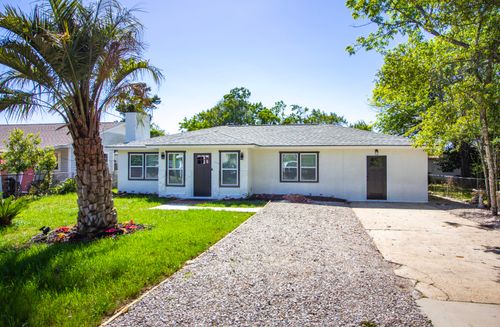 132 N Wells St, Panama City Beach, FL, 32413-5505 | Card Image