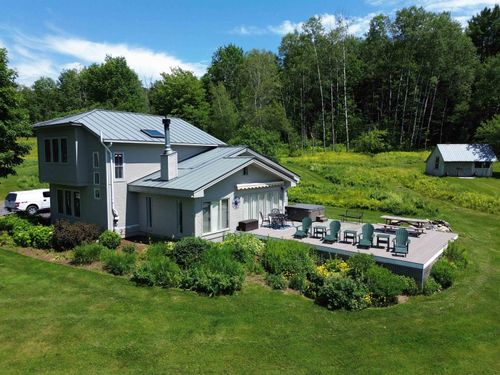 4033 E Warren Rd, Warren, VT, 05674-4422 | Card Image