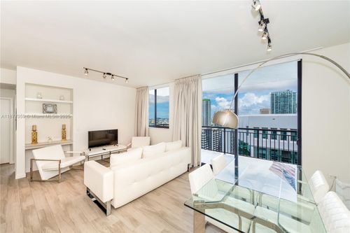 apt-3114-999 Sw 1st Ave, Miami, FL, 33130-3494 | Card Image