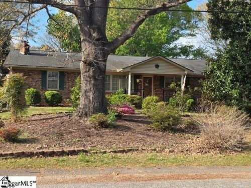 9 Woodleigh Drive, Taylors, SC, 29687 | Card Image
