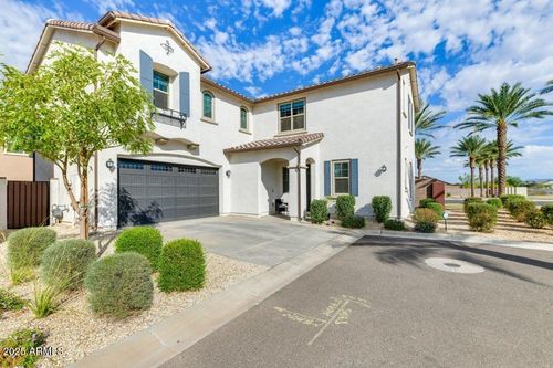 9928 E Tahoe Ave, Mesa, AZ, 85212-6472 | Card Image