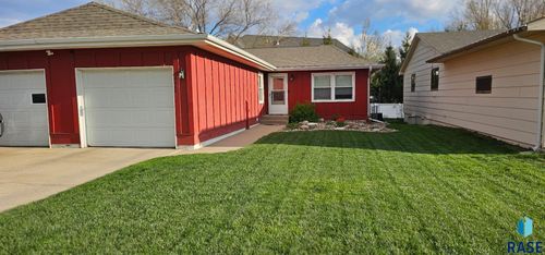 2813 E Klondike Trl, Sioux Falls, SD, 57103-4344 | Card Image