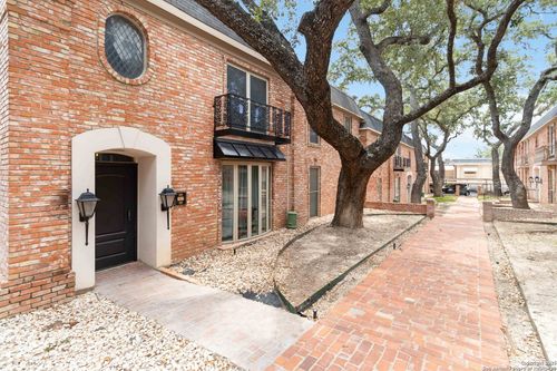 apt-166-7500 Callaghan Rd, San Antonio, TX, 78229-2852 | Card Image