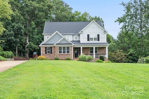 155 Pine Mist Dr, Mooresville, NC, 28117-3522 | Card Image