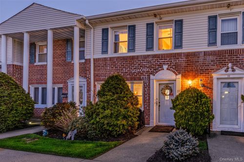 27-3530 Long Beach Rd, Oceanside, NY, 11572-5725 | Card Image