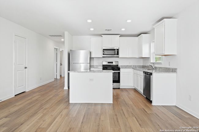 11924 Stroud Dr, House other with 3 bedrooms, 2 bathrooms and null parking in San Antonio TX | Image 7