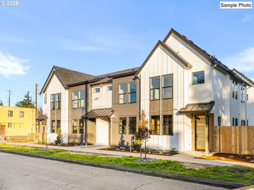 6142 Ne Stanton St, Portland, OR, 97213-3973 | Card Image