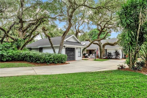 706 Turtle Cove Ln, Vero Beach, FL, 32963-2318 | Card Image