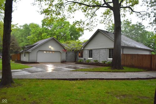 2370 Woodland Trce, Plainfield, IN, 46168-1899 | Card Image