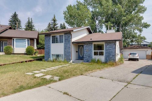 319 Ranchview Mews Nw, Calgary, AB, T3G1M8 | Card Image