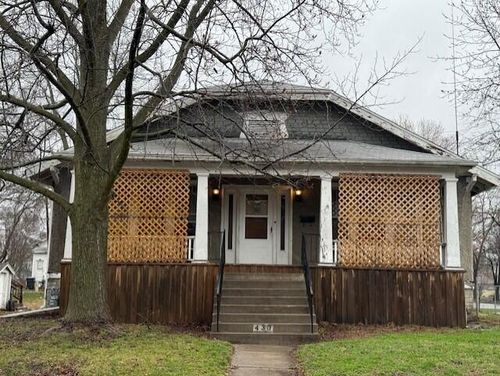 430 S 4th St, MOBERLY, MO, 65270-1717 | Card Image