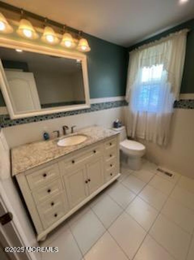 11 Mary Jeanne Ln, House other with 4 bedrooms, 2 bathrooms and null parking in Stafford Twp NJ | Image 18