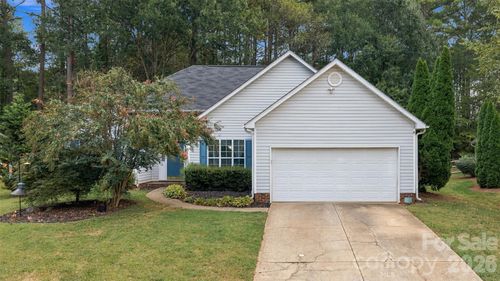 9123 Windknob Ct, Huntersville, NC, 28078-8096 | Card Image