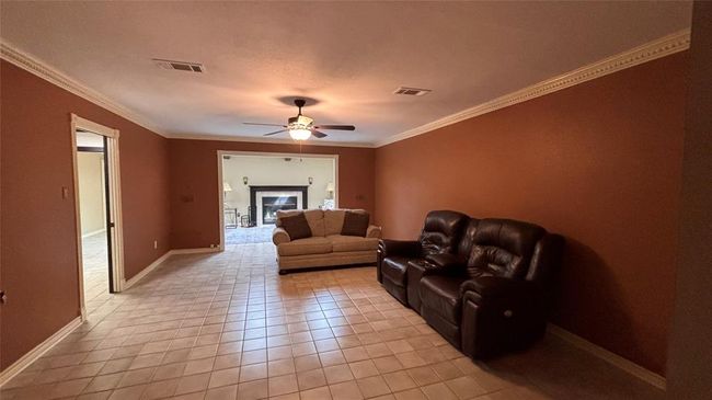 5720 Townhouse Ln, Townhouse with 3 bedrooms, 3 bathrooms and null parking in Beaumont TX | Image 8