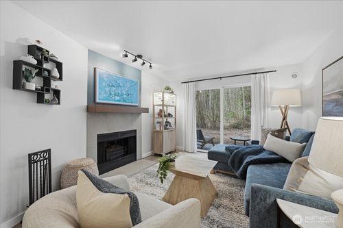 b106-14006 Ne 181st Pl, Woodinville, WA, 98072-8539 | Card Image