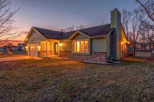 605 Cleveland Avenue, Hartford, WI, 53027 | Card Image