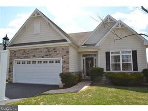 747 Crestview Blvd, COLLEGEVILLE, PA, 19426-4189 | Card Image