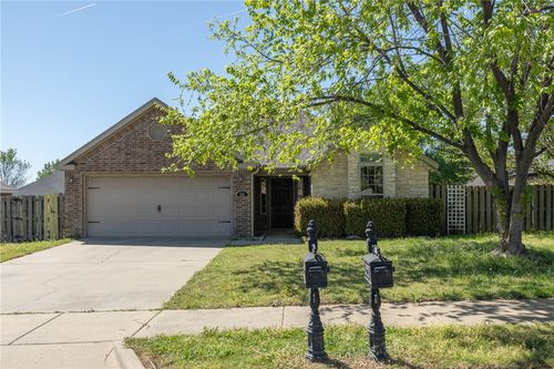 515 Liem Cir, Springdale, AR, 72762-2959 | Card Image