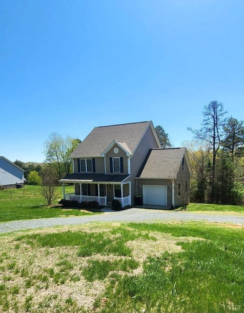 188 Oak Spring Ln, Madison Heights, VA, 24572-3914 | Card Image