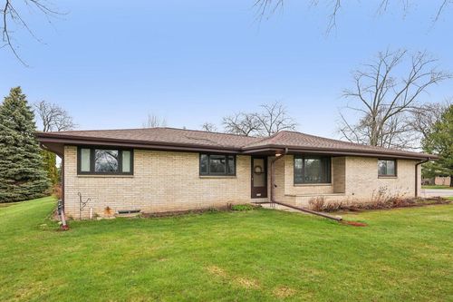 5104 Twin Elms Drive, Caledonia, WI, 53406 | Card Image