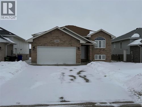 lower-1145 Aspen Ridge Cres, Belle River, ON, N8L1A9 | Card Image