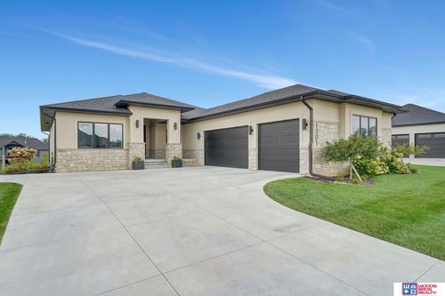 1301 S 97th St, Lincoln, NE, 68520-1507 | Card Image