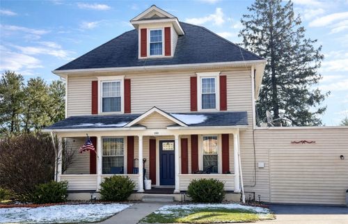 329 New Castle St, Slippery Rock, PA, 16057-1010 | Card Image