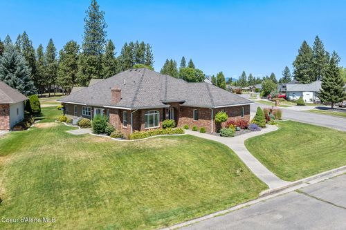 695 N Mcdonald Ct, Post Falls, ID, 83854-8894 | Card Image