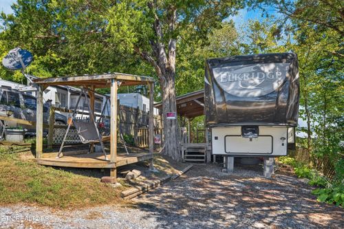 1889 Lake Cove Campground, Dandridge, TN, 37725 | Card Image