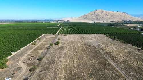 19760 E American Ave, Reedley, CA, 93654-9763 | Card Image