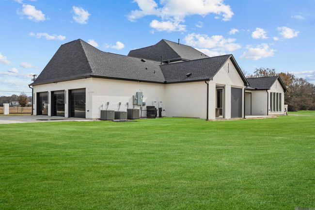 15301 Joor Rd, House other with 5 bedrooms, 5 bathrooms and 3 parking in Zachary LA | Image 39