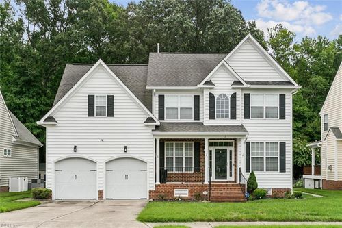 11 Kenan Ct, Hampton, VA, 23666-1002 | Card Image