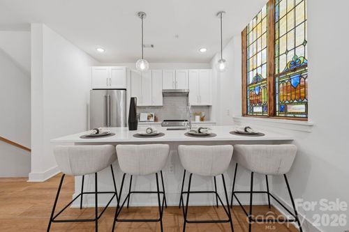 13-201 Grandin Rd, Charlotte, NC, 28208-4497 | Card Image