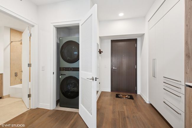 APT-1307 - 211 N Harbor Dr, Condo with 1 bedrooms, 1 bathrooms and 1 parking in CHICAGO IL | Image 7