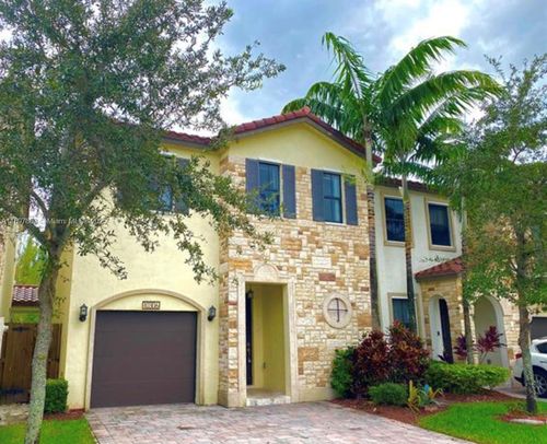 10306 Nw 70th Ter, Doral, FL, 33178-3234 | Card Image