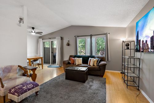 2632 Aspen Ct, White Bear Lake, MN, 55110-5625 | Card Image