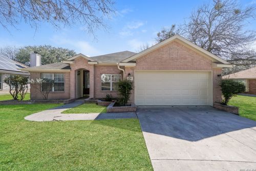 229 Rio Vista Dr, Cibolo, TX, 78108-4205 | Card Image