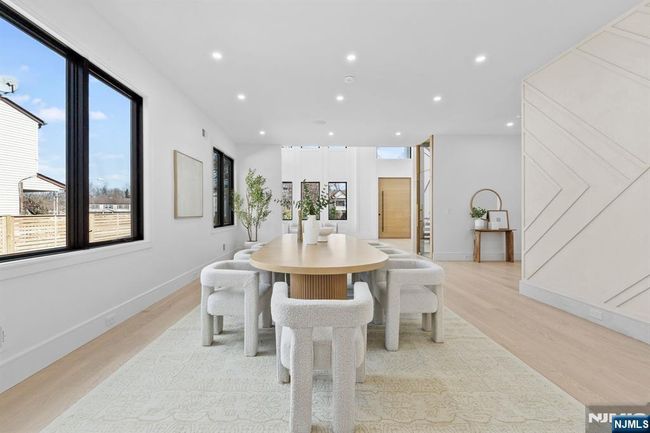 75 Maryland Rd, House other with 6 bedrooms, 8 bathrooms and null parking in Paramus NJ | Image 8