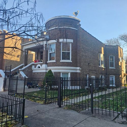 1825 S Lawndale Ave, Chicago, IL, 60623-2553 | Card Image