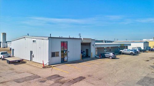 11037/43 92 Avenue, Grande Prairie, AB, T8V3J3 | Card Image